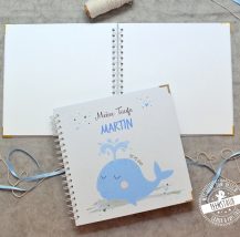 Taufe Gästebuch mit Wal in blau, personalsierbar mit Namen und Datum