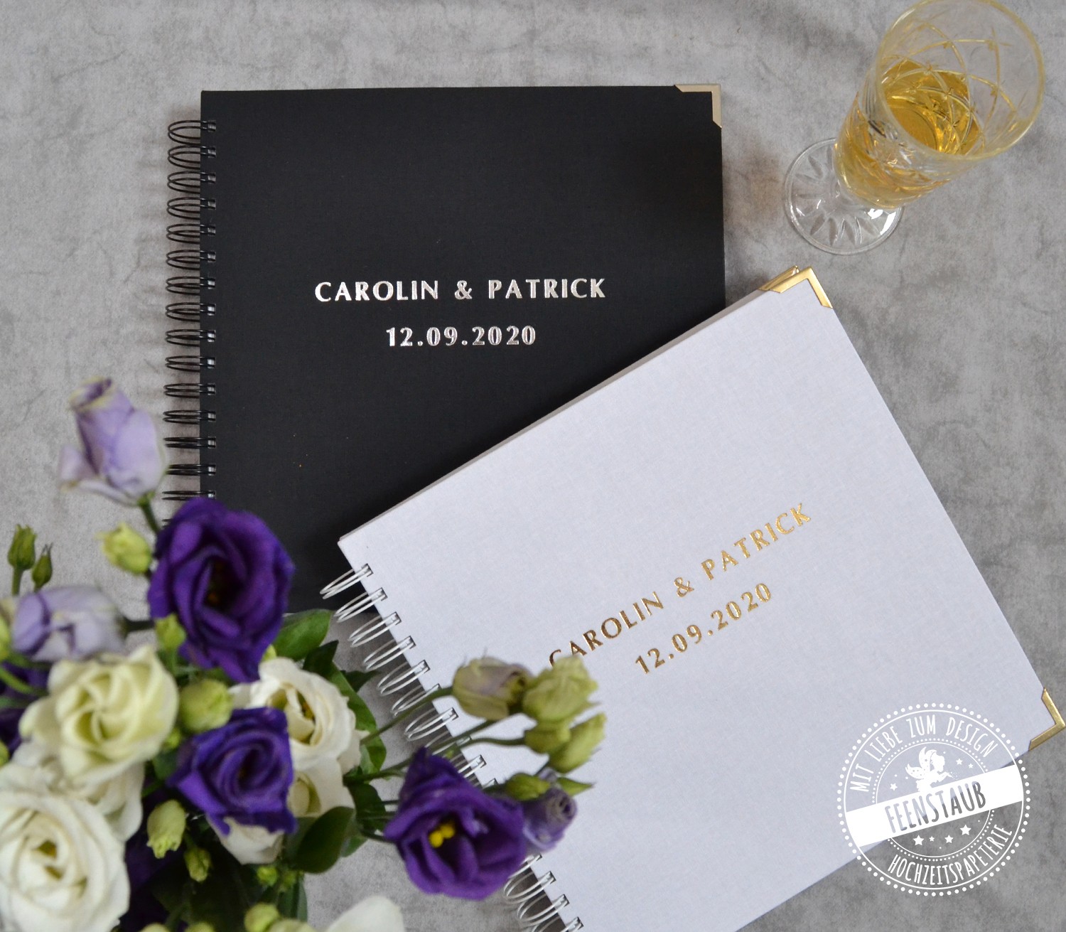 Personalisierbares Gästebuch für die Hochzeit aus Leinen