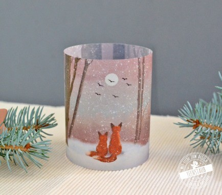 Teelicht Deko als Winter- und Weihnachtsdeko mit verschneiten Wald und Füchsen