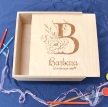 Monogramm Kiste graviert, personalisierte Geschenkbox